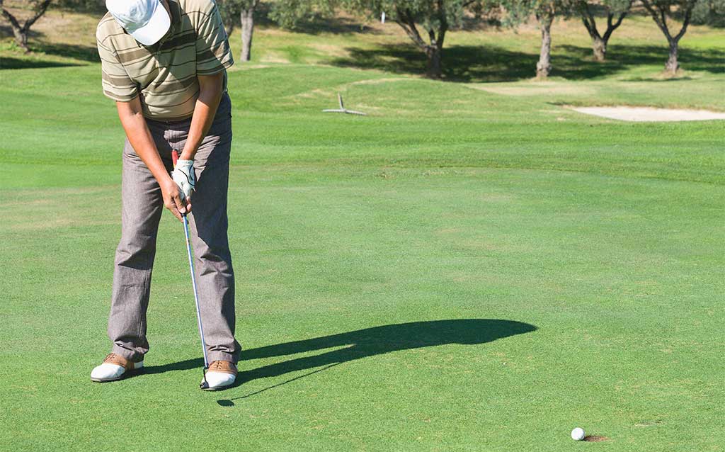 Perfect Your Putt: Discover the Benefits of Putting Lessons with PGA Pro Alan Hope